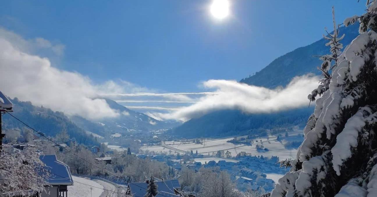 ラーデンタインPanoramahausアパートメント エクステリア 写真