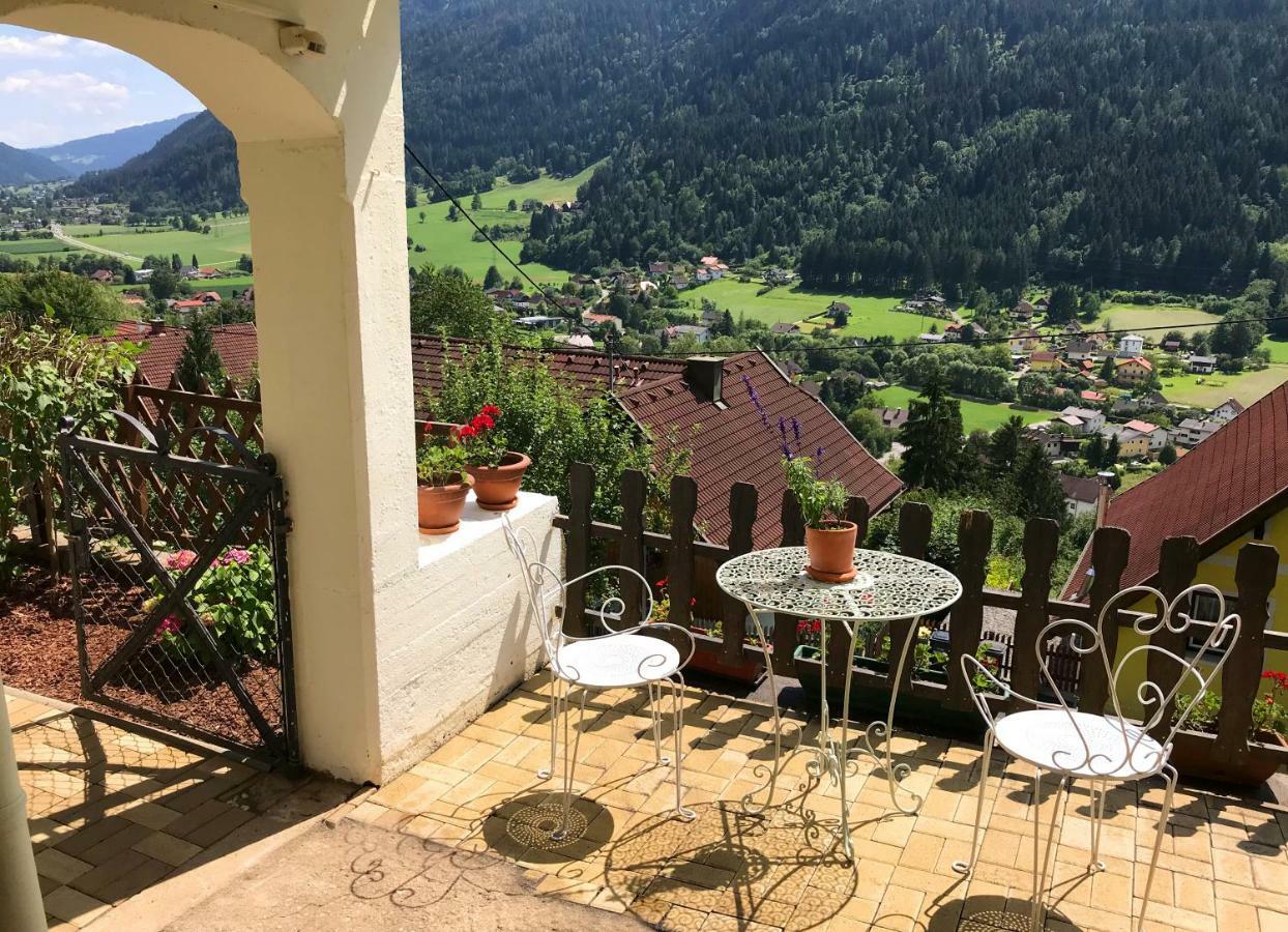 ラーデンタインPanoramahausアパートメント エクステリア 写真